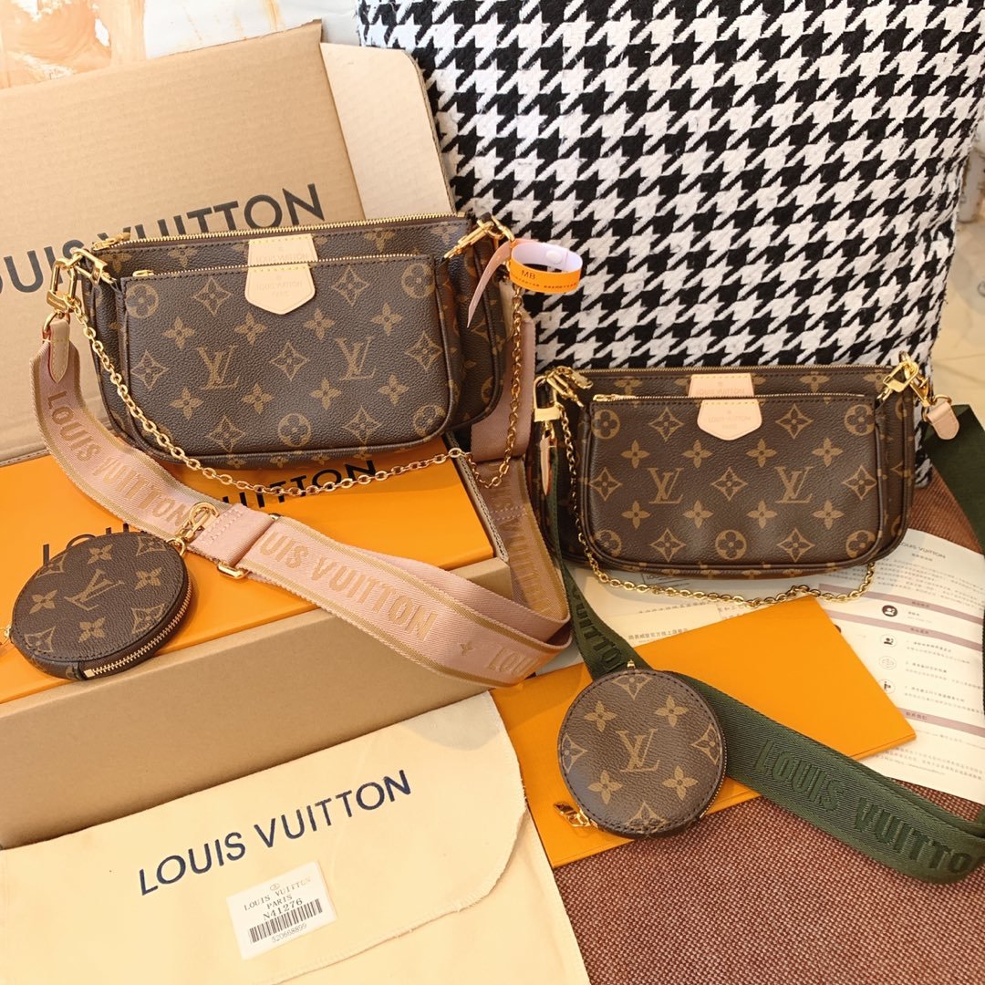 Louis Vuitton Pochette Accessoires Crossbody Bag