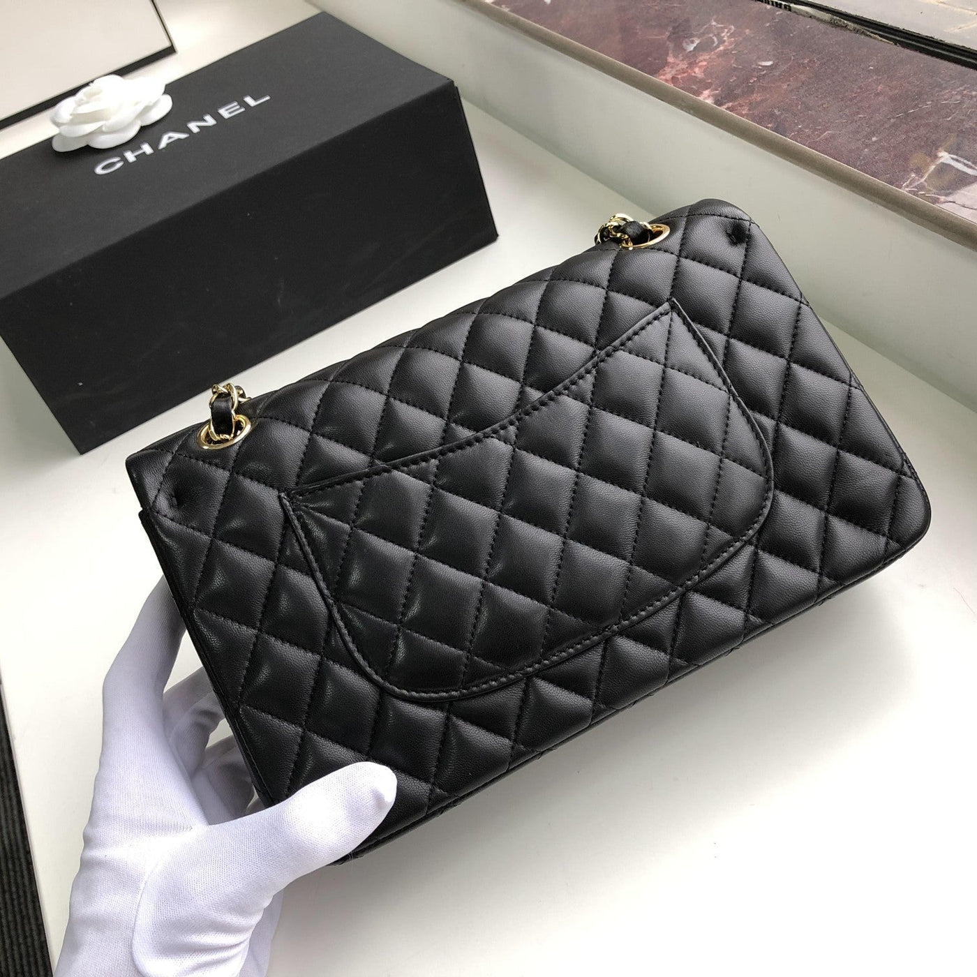 Chanel 26cm Flap Bag (Lambskin)