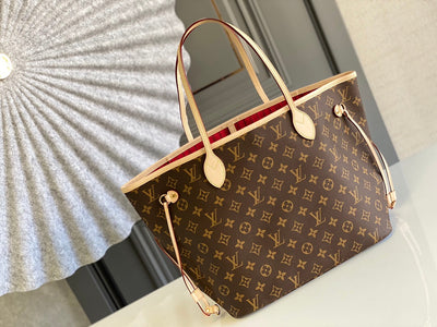 Louis Vuitton Neverfull Tote Bag