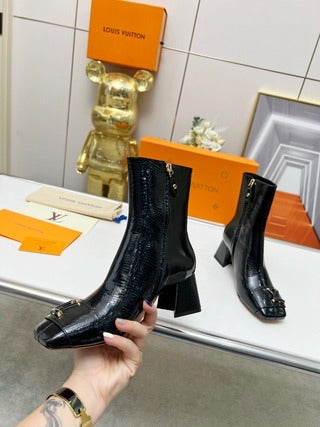 Louis Vuitton Shake Ankle Boots