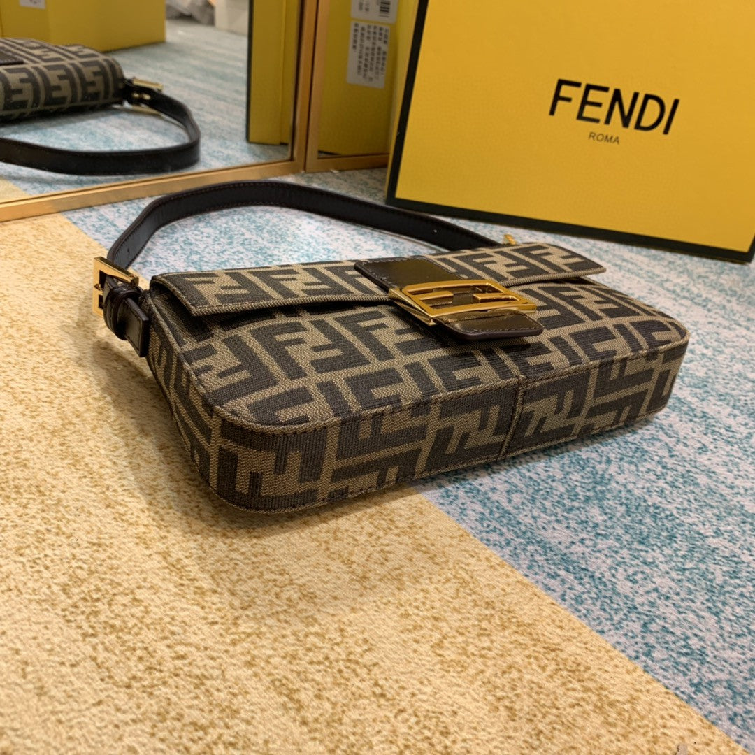 Fendi Vintage Bag