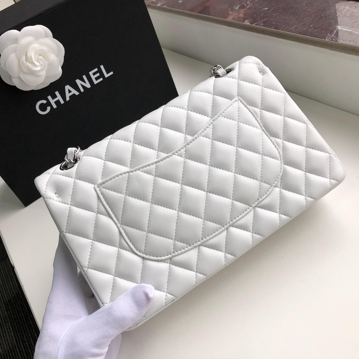 Chanel 26cm Flap Bag (Lambskin)