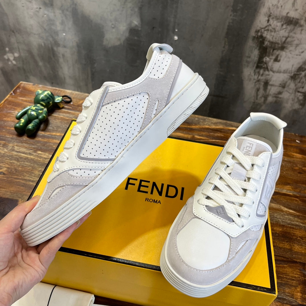 Fendi Step Sneaker