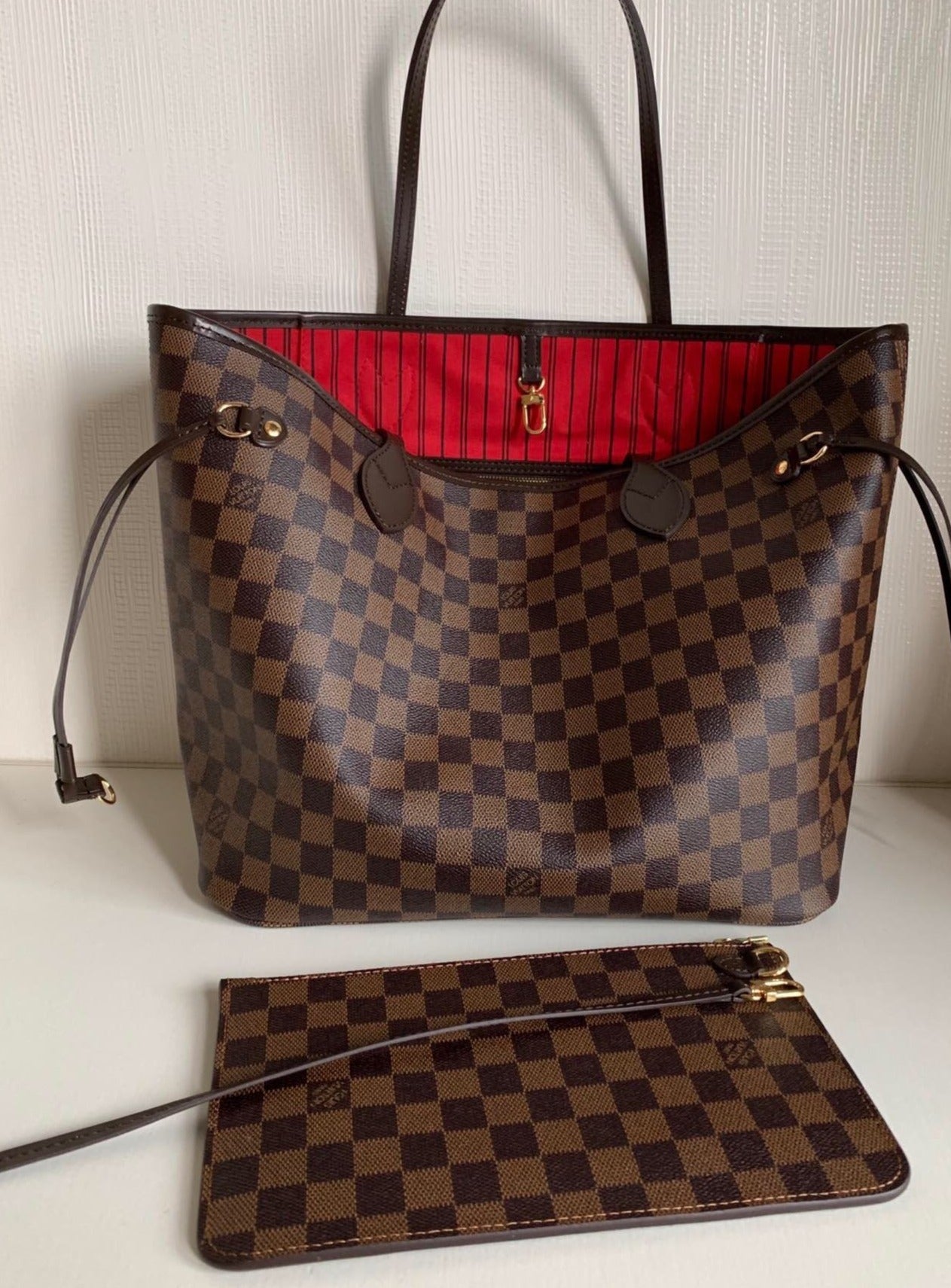 Louis Vuitton Neverfull Tote Bag