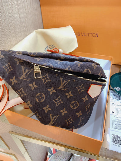 Louis Vuitton Budget Bailey Bum Bag