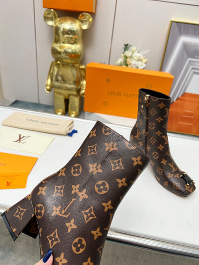 Louis Vuitton Shake Ankle Boots