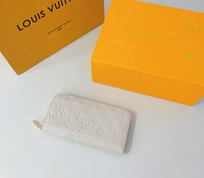Cream Louis Vuitton Budget 3 Piece Set