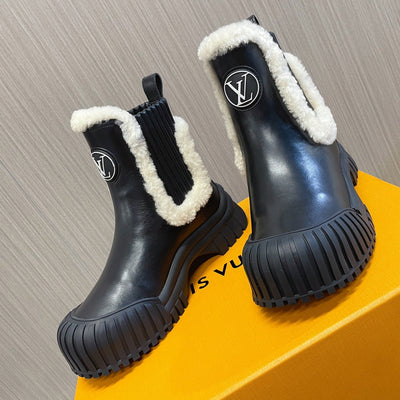 Louis Vuitton Ruby Flat Ranger Boots