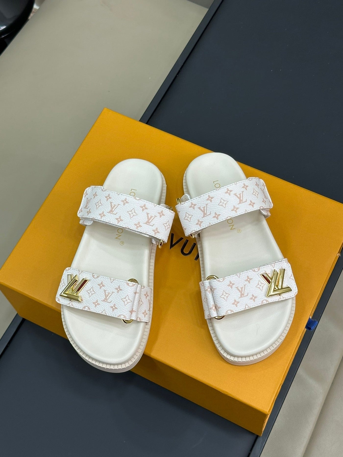 Louis Vuitton Sunset Comfort  Flat Mule