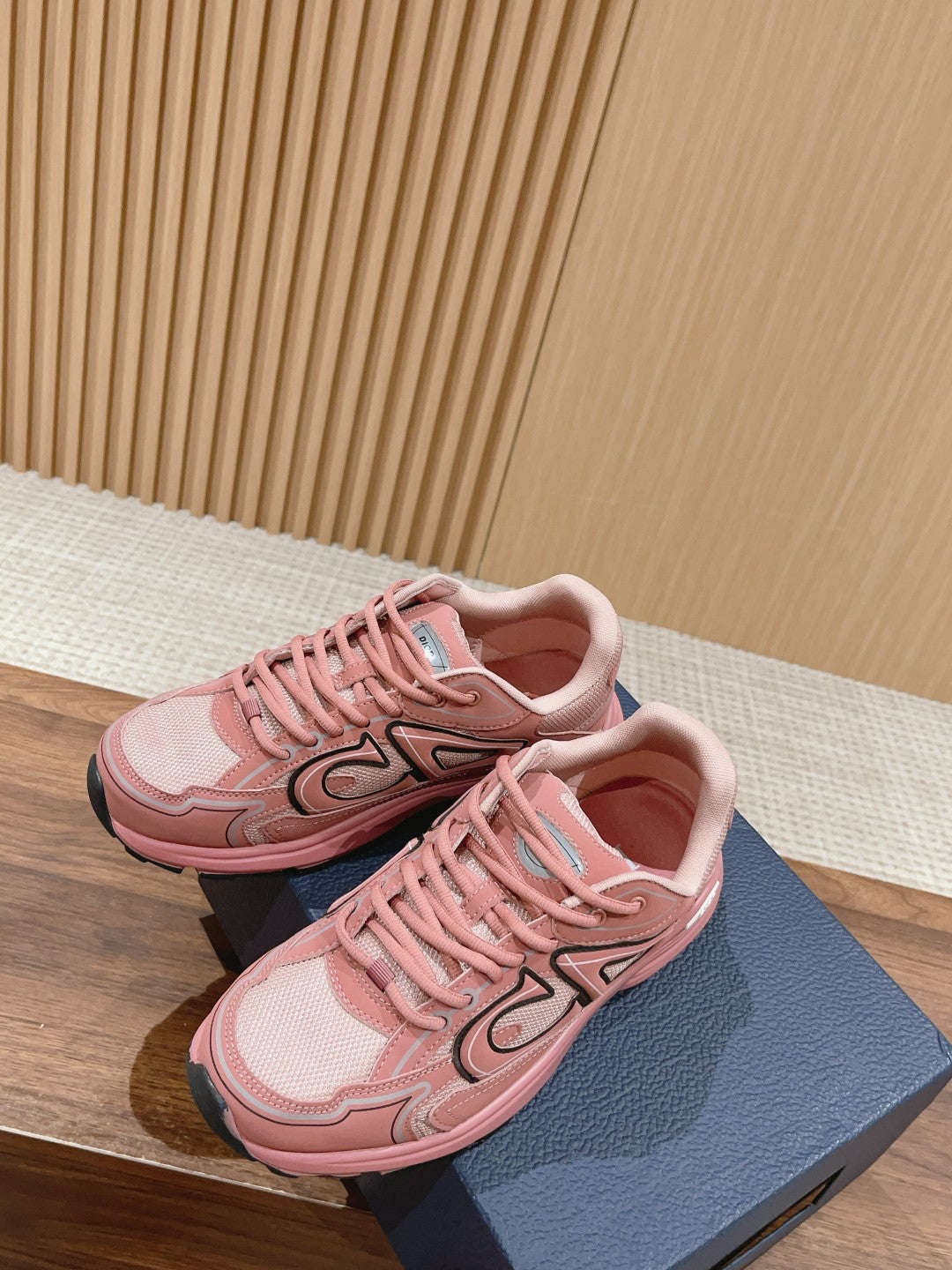 Christian B30 Women Sneakers