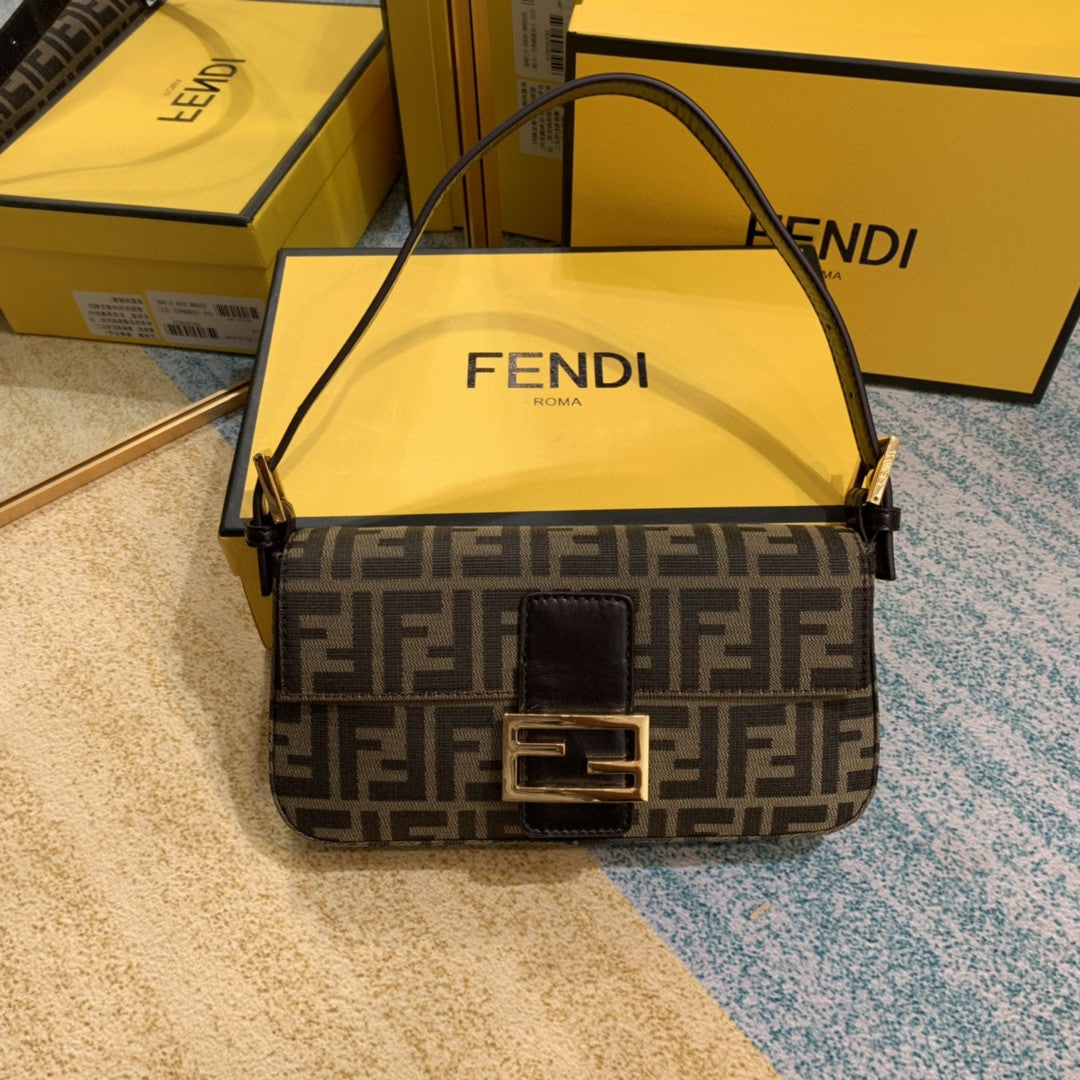 Fendi Vintage Bag