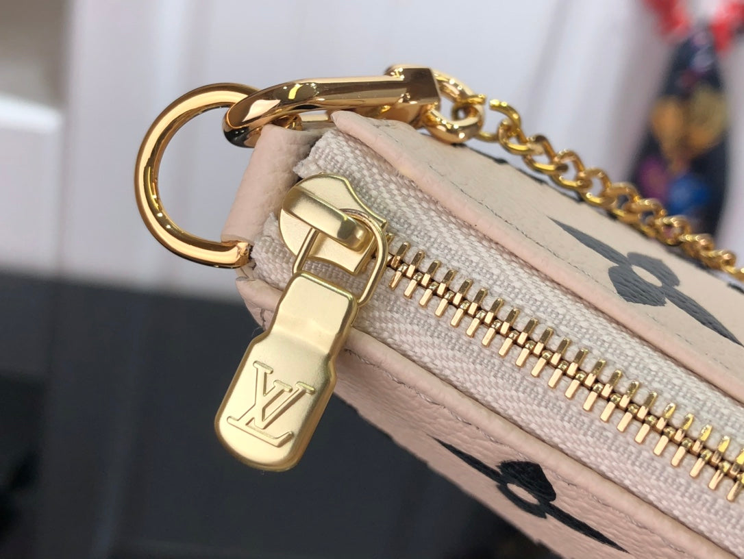 Louis Vuitton Mini Pochette Accessoires Bag