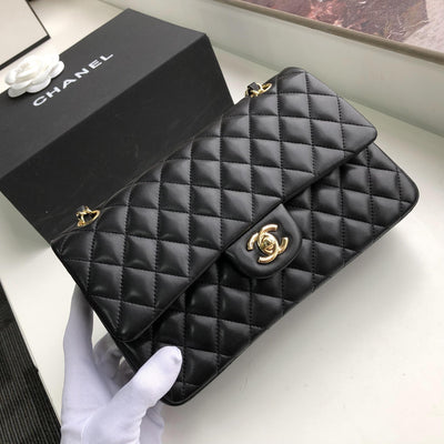 Chanel 26cm Flap Bag (Lambskin)