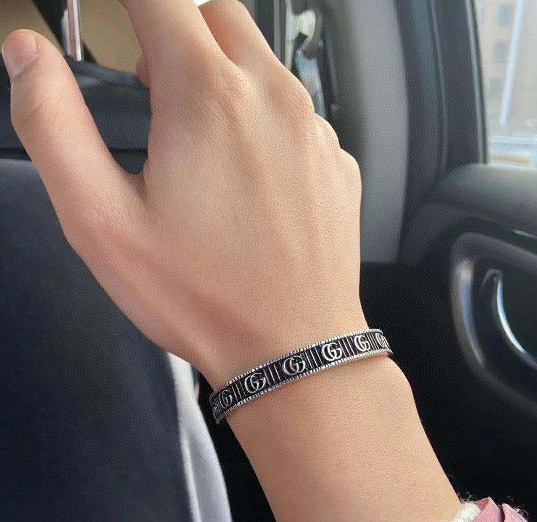 Gucci Cuff Unisex Bracelet Accessory