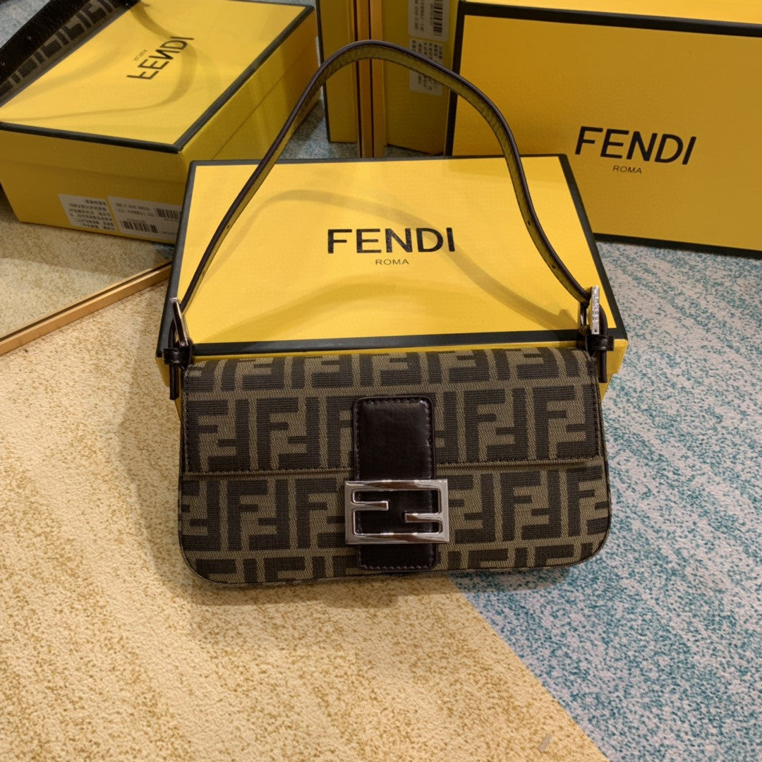 Fendi Vintage Bag