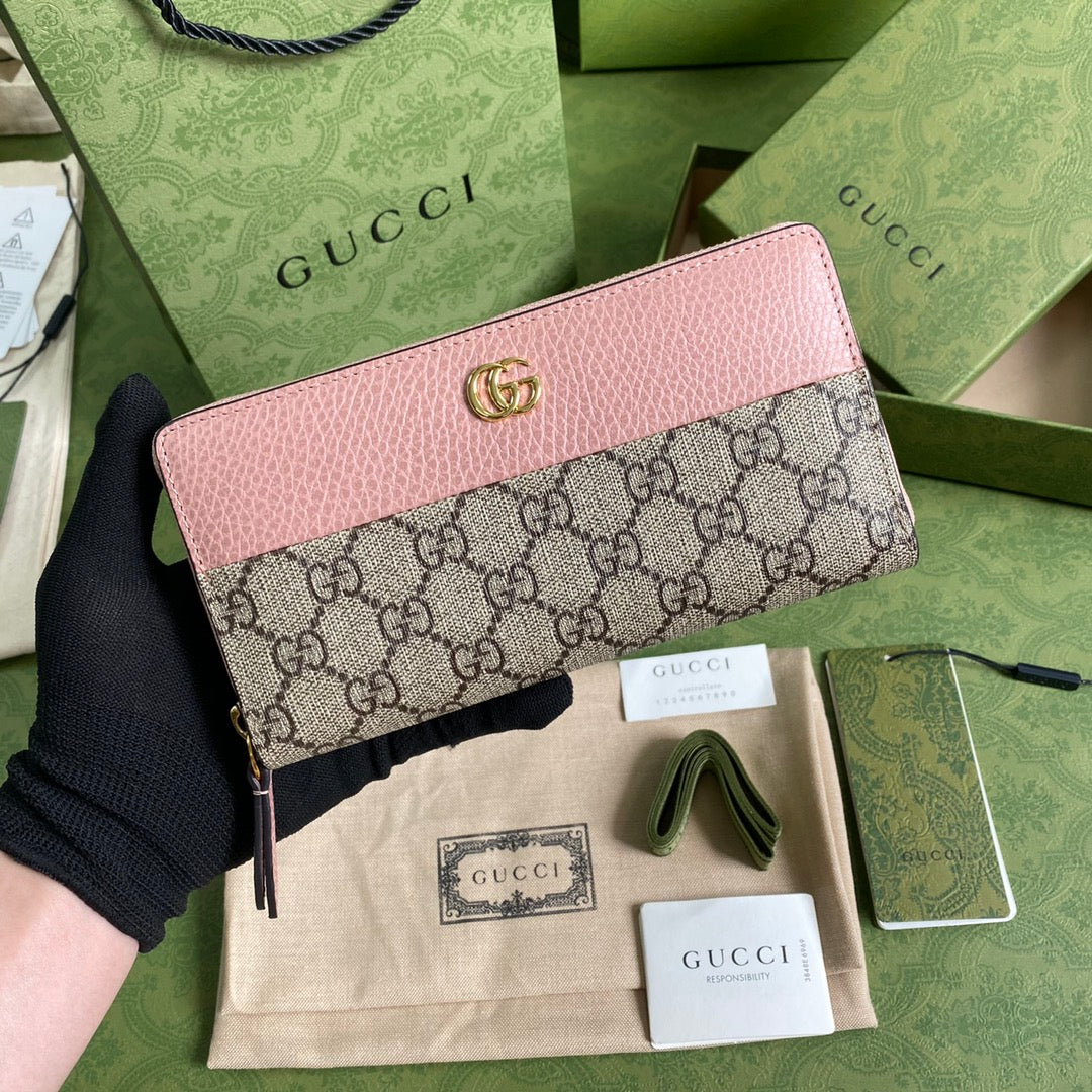 Gucci Wallet Accessory