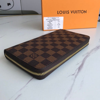 Louis Vuitton Monogram Wallet Accessory