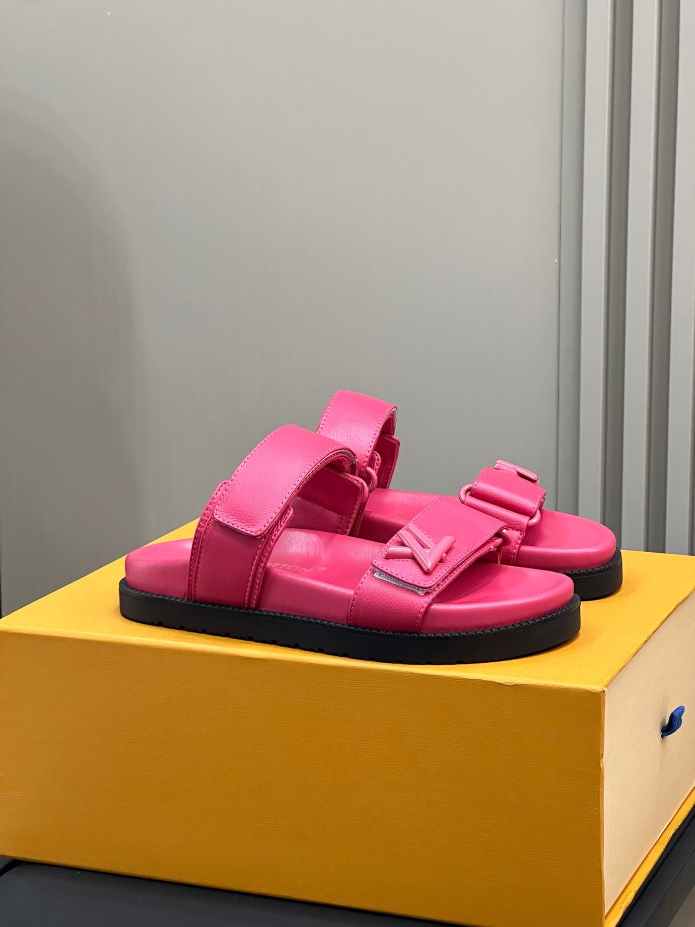 Louis Vuitton Sunset Comfort  Flat Mule