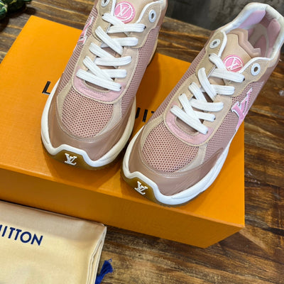 Louis Vuitton Run 55 Sneakers