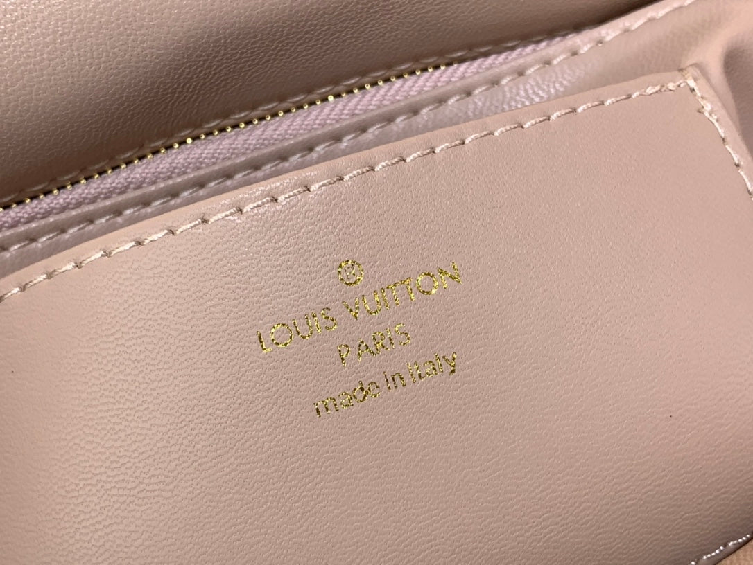 Louis Vuitton Go 14 MM Bag
