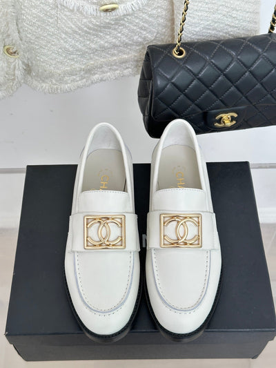 Chanel shoe