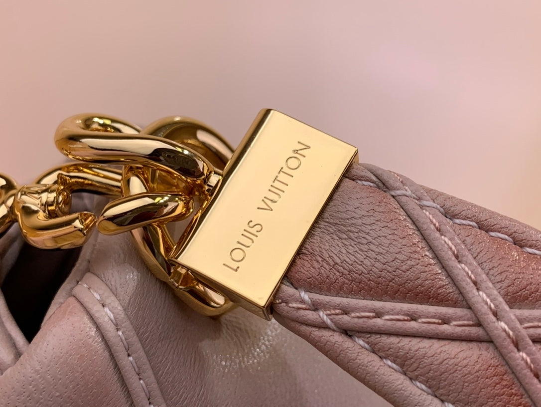 Louis Vuitton Go 14 MM Bag