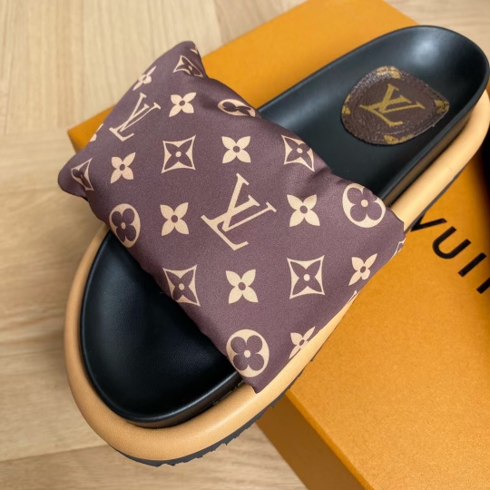 Louis Vuitton Summer Shoes