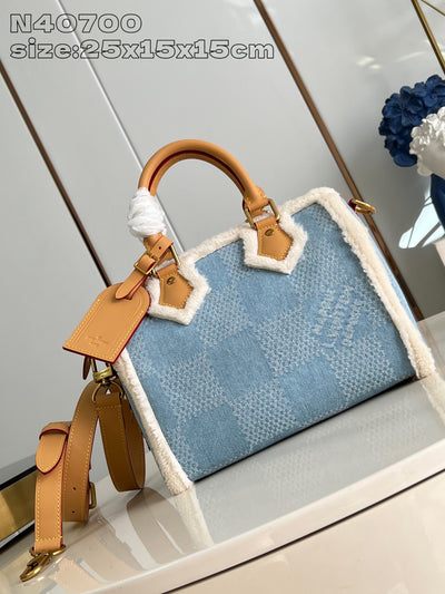 Louis Vuitton Bandoulière Speedy Bag 25
