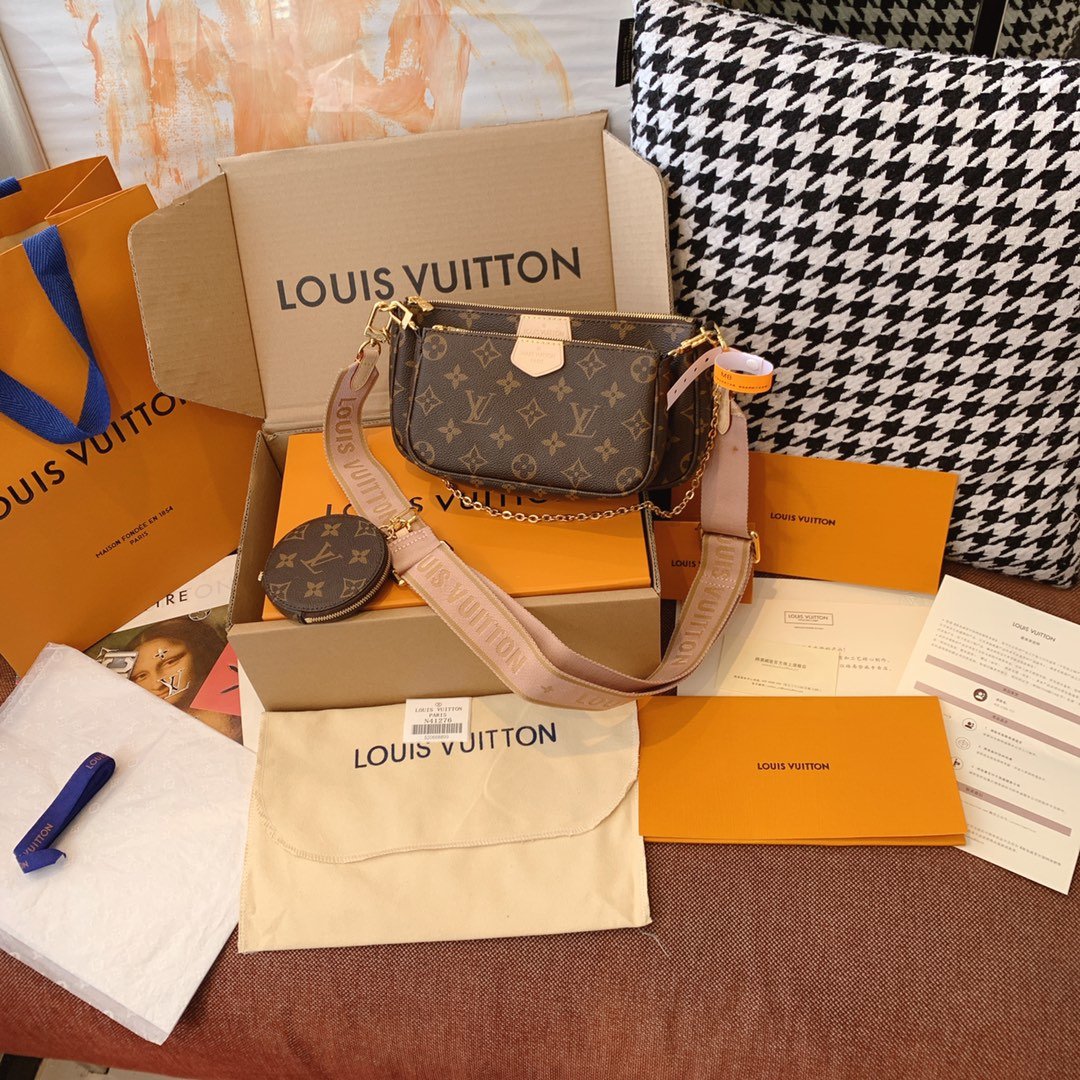 Louis Vuitton Pochette Accessoires Crossbody Bag