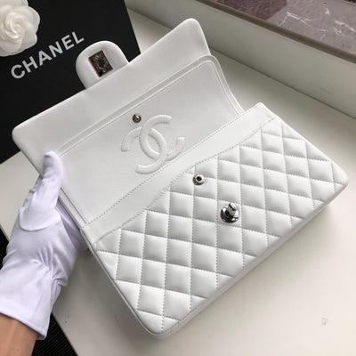 Chanel 26cm Flap Bag (Lambskin)