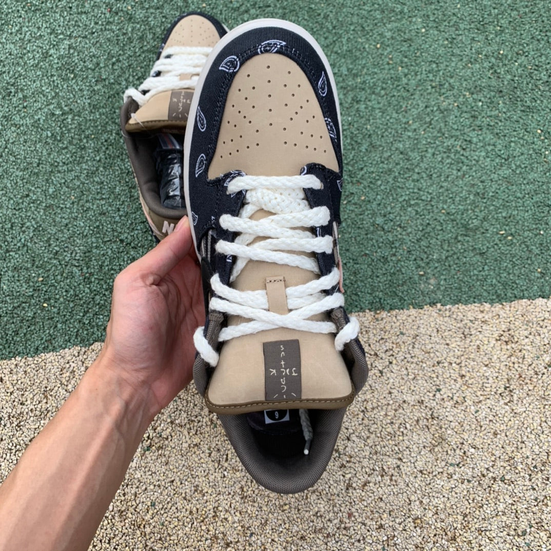 Nike SB Travis Scott Dunk Shoes