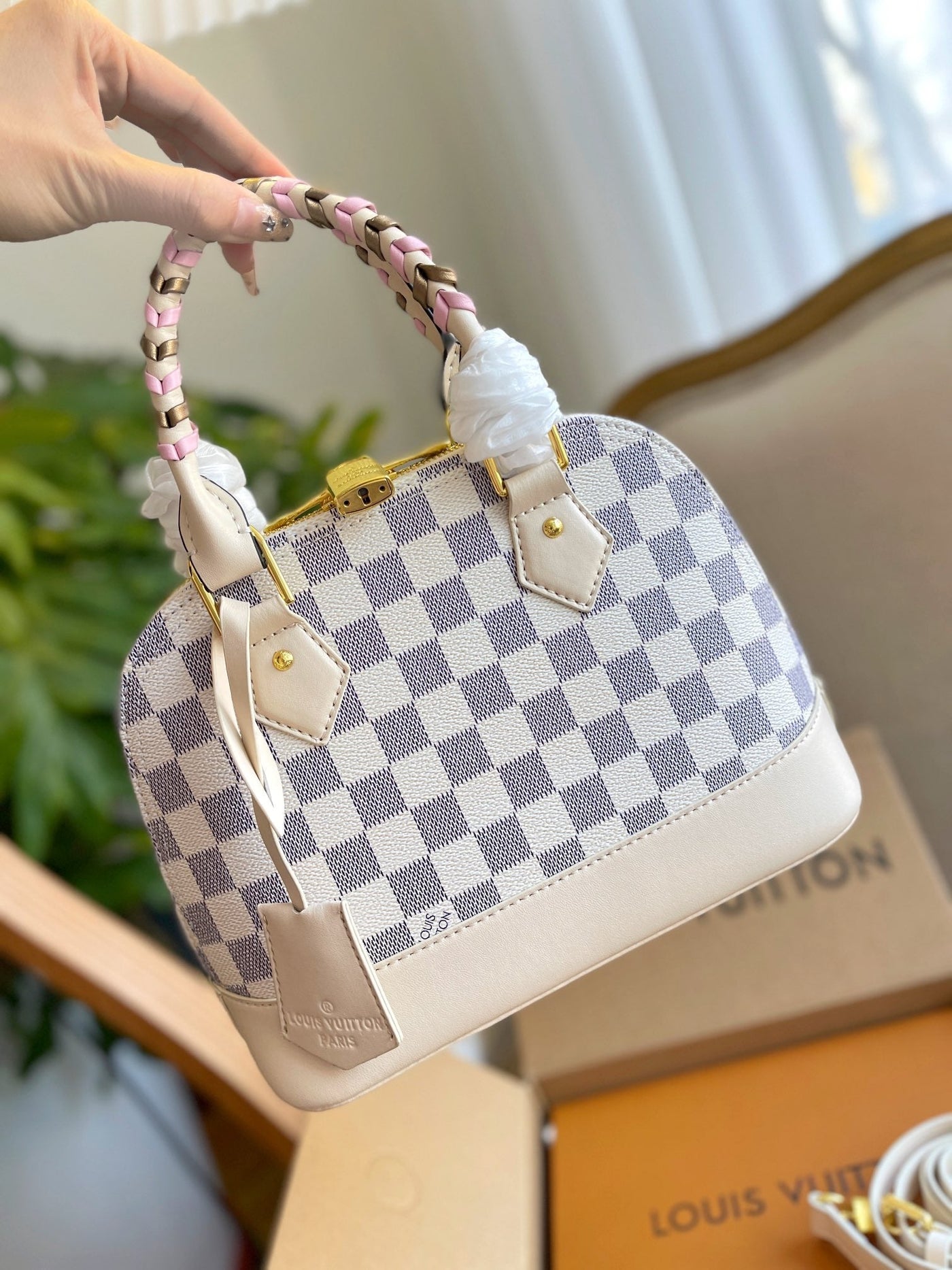 Budget Louis Vuitton Speedy Bag