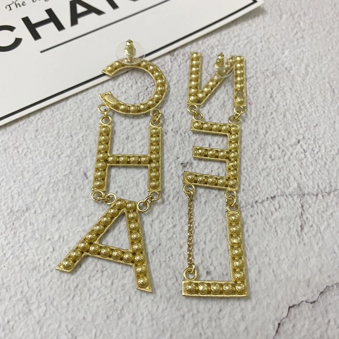 Chloe & Callie Dangle Earring Accessory