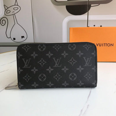 Louis Vuitton Monogram Wallet Accessory