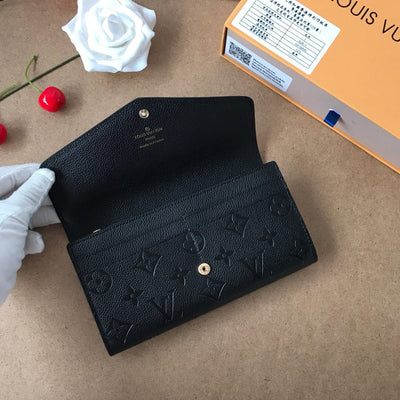 Louis Vuitton Monogram Wallet Accessory