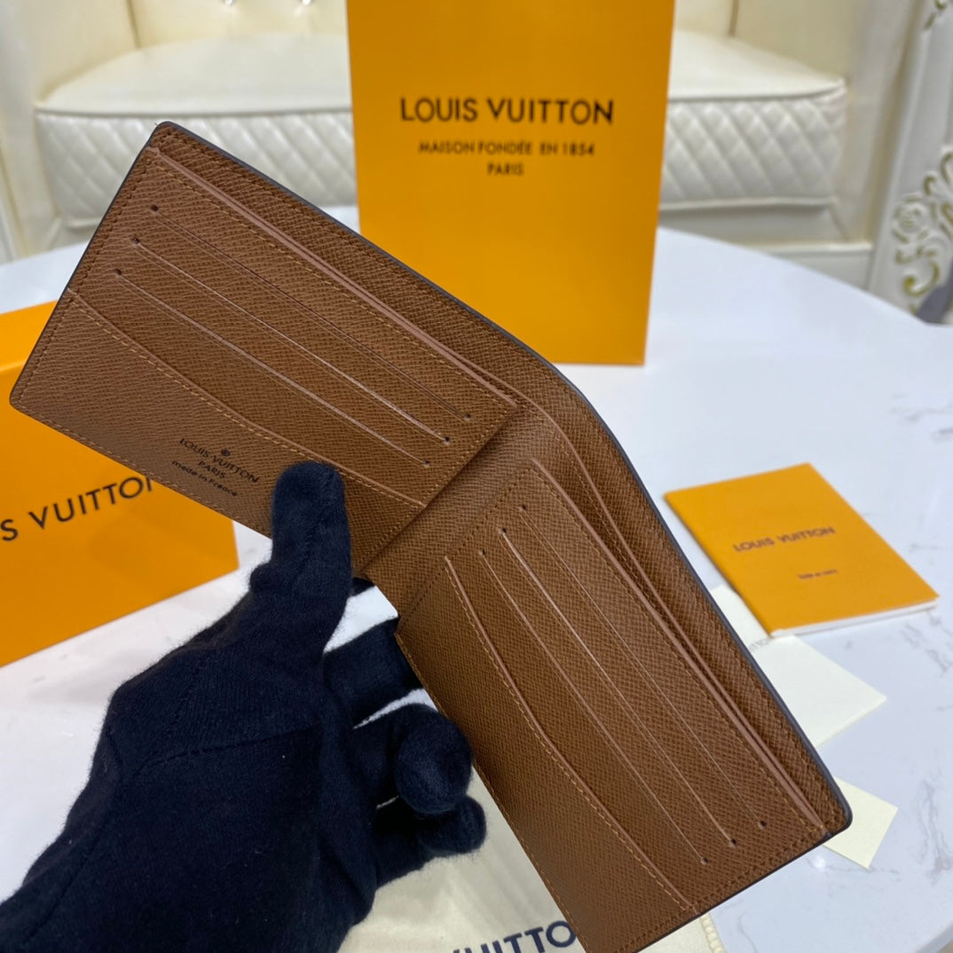 Louis Vuitton Men's Monogram Wallet