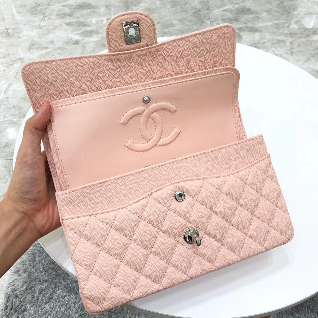 Chanel 26cm Flap Bag (Caviar Leather)