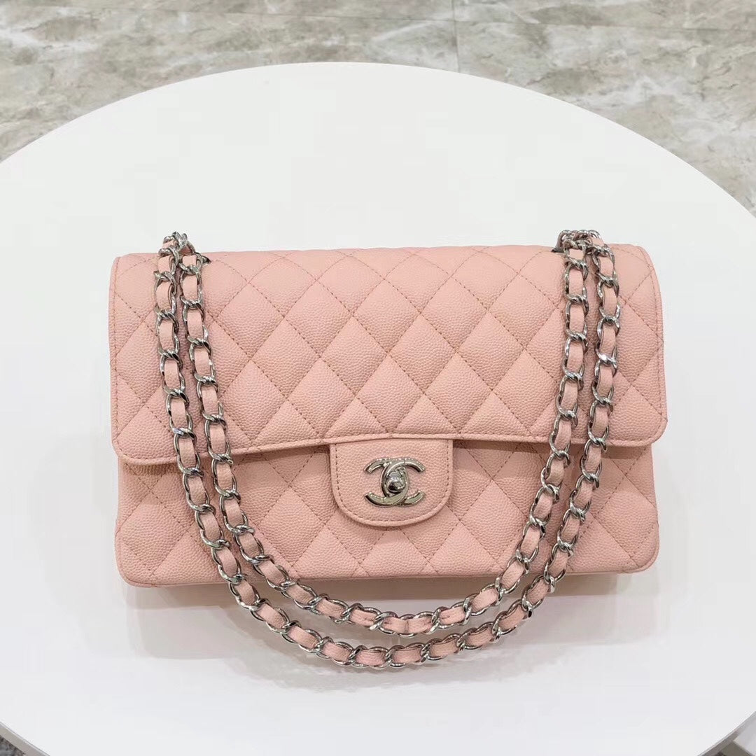 Chanel 26cm Flap Bag (Caviar Leather)