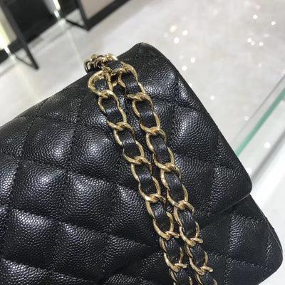 Chanel 26cm Flap Bag (Caviar Leather)