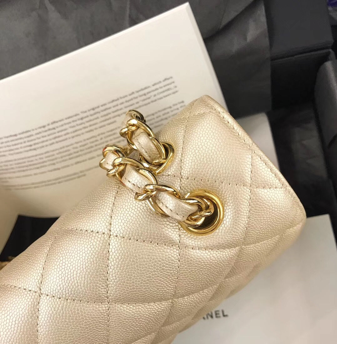 30CM Chanel Jumbo Flap Bag (Caviar Leather)