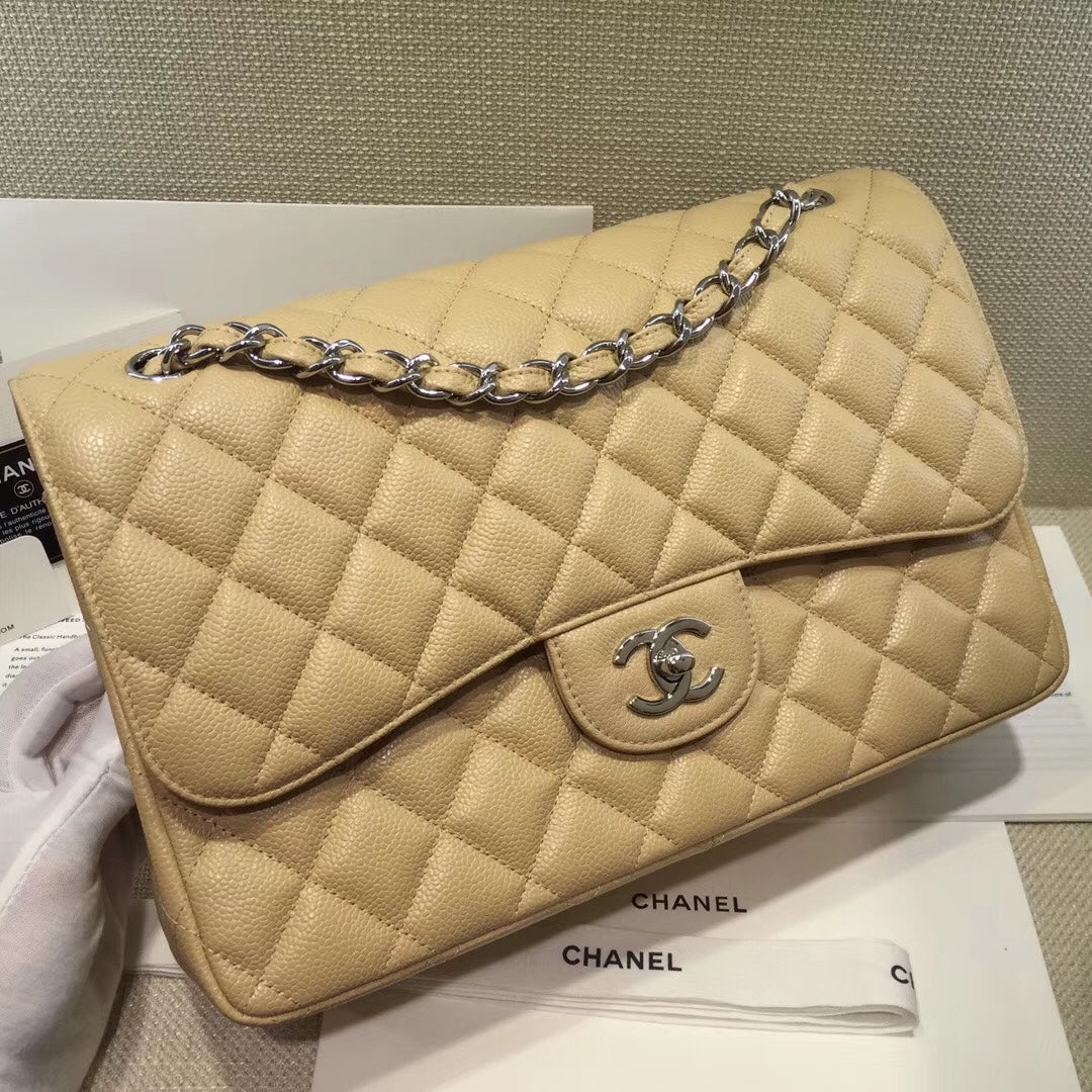 30CM Chanel Jumbo Flap Bag (Caviar Leather)