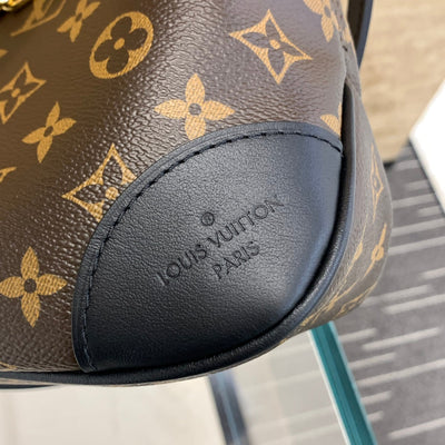 Louis Vuitton Boulogne Bag