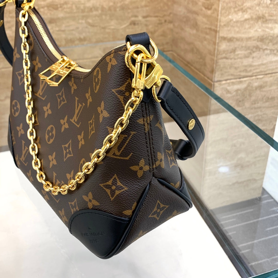 Louis Vuitton Boulogne Bag