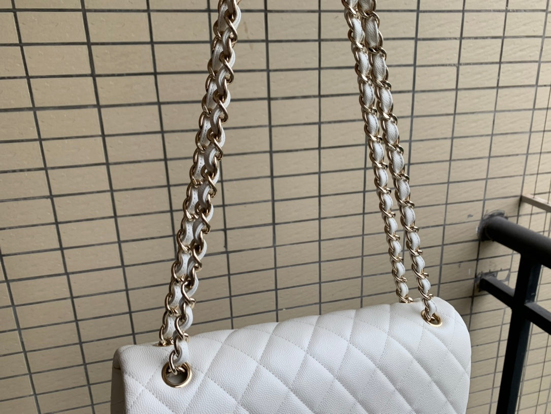 30CM Chanel Jumbo Flap Bag (Caviar Leather)