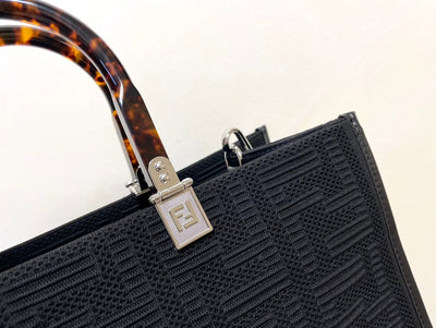 Fendi Sunshine Shopper Meduim Bag