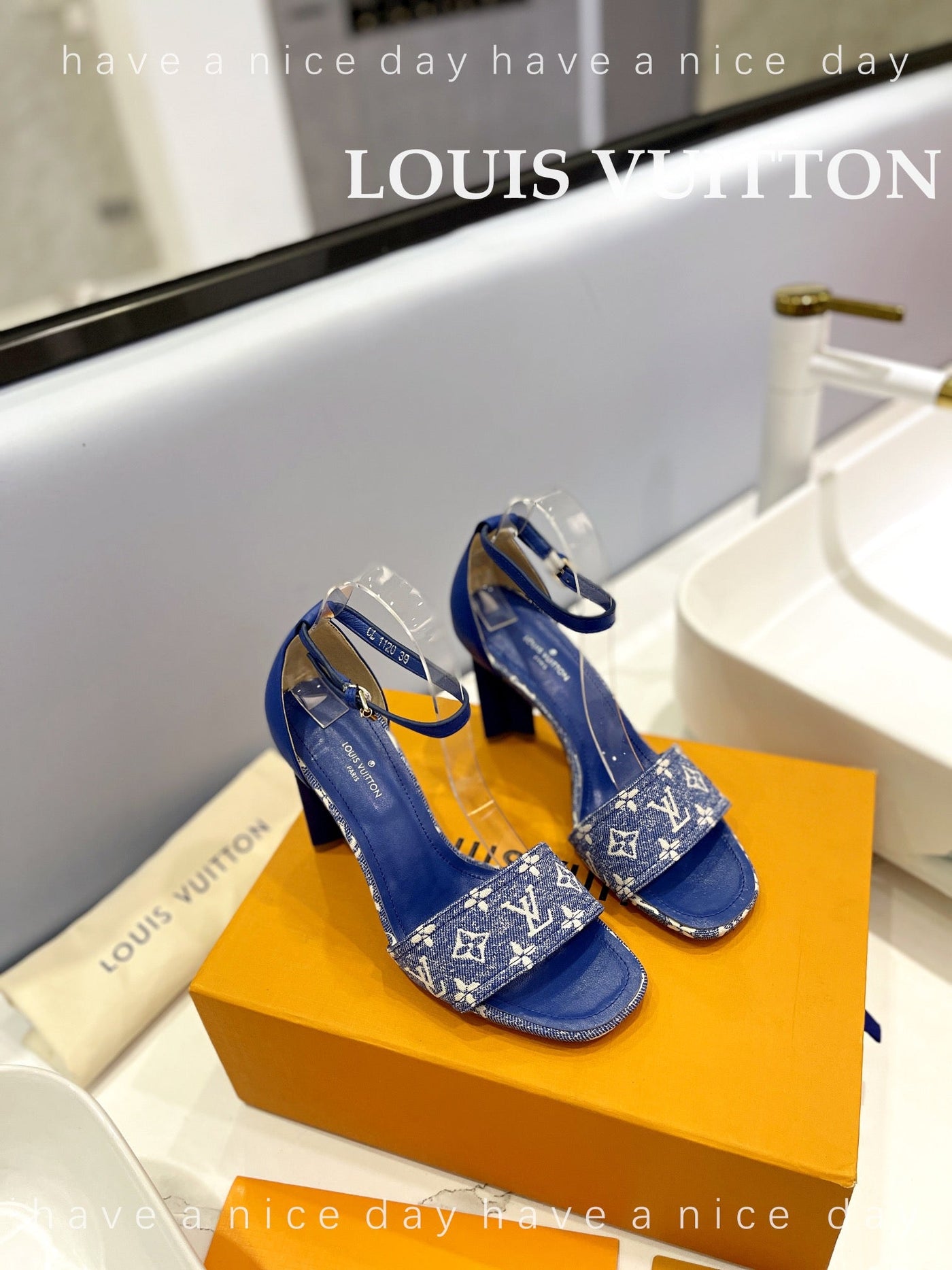 Louis Vuitton  Silhouette  Sandals