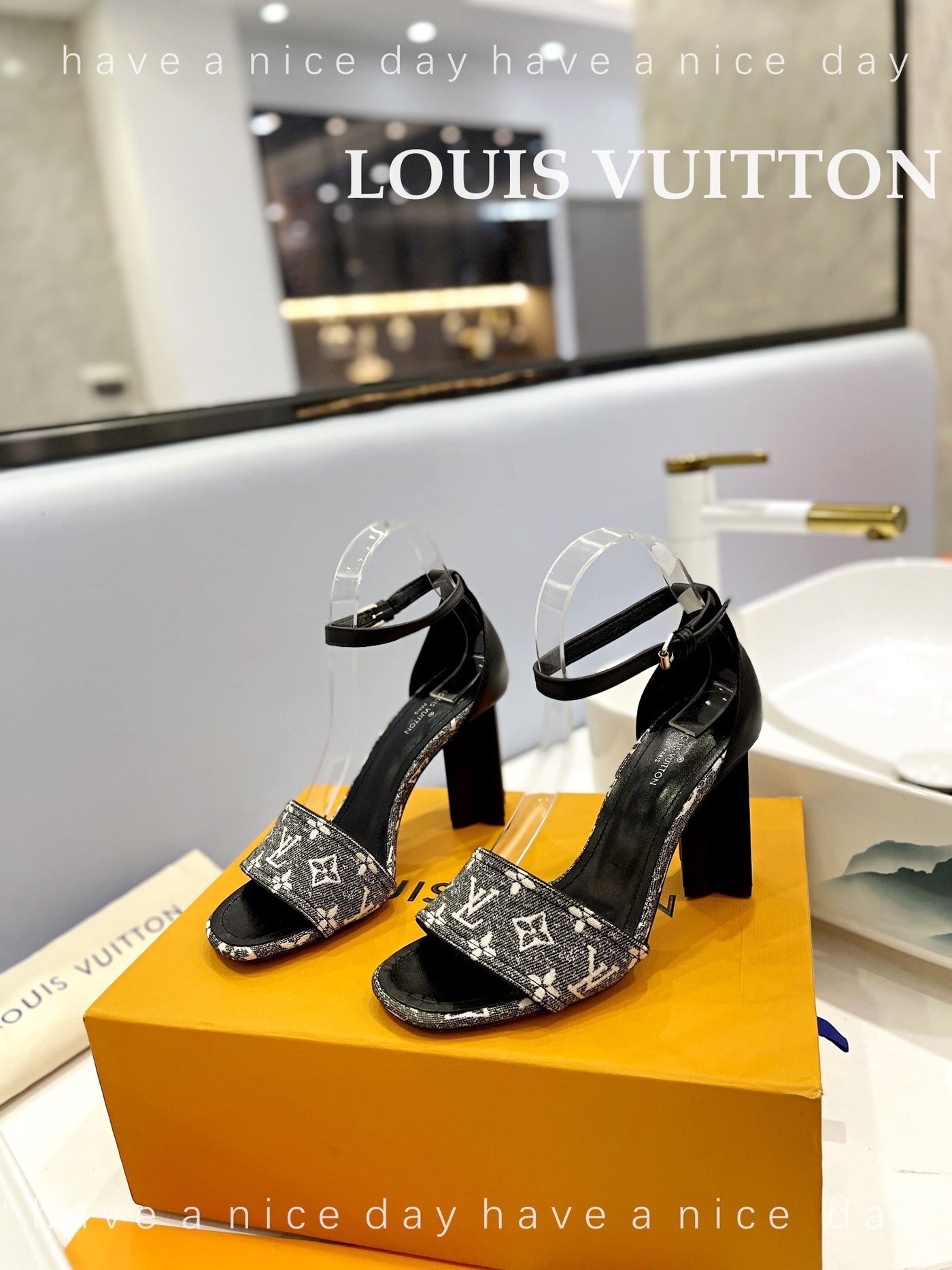 Louis Vuitton  Silhouette  Sandals