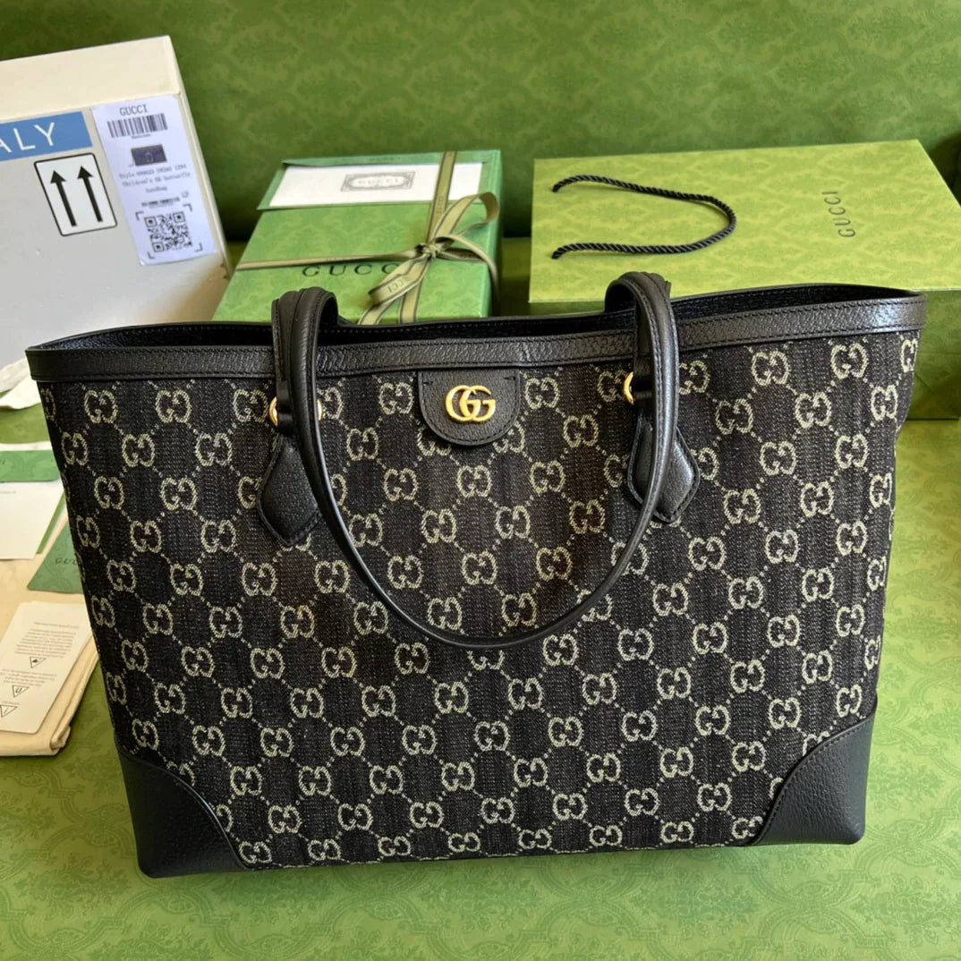 Gucci Ophidia GG Medium Tote Bag