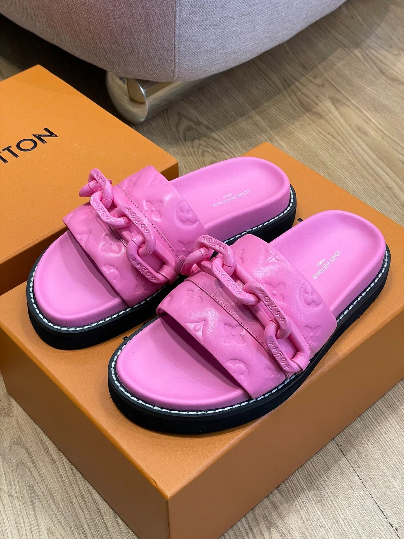 Louis Vuitton Sunset Flat Comfort Mule