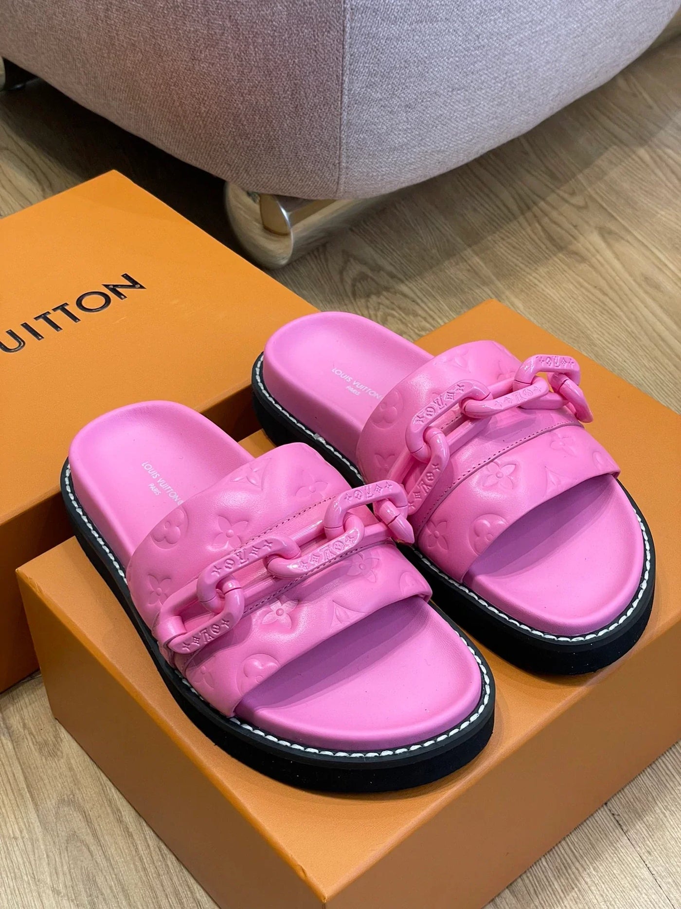 Louis Vuitton Sunset Flat Comfort Mule